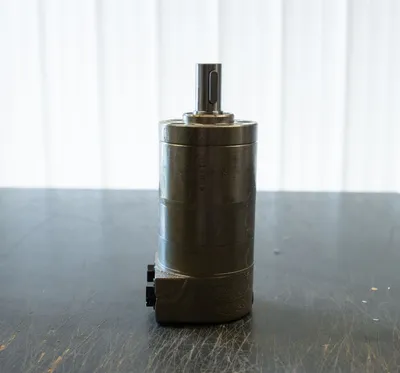 EATON CHAR-LYNN CR-01-0156 Hydraulic Motor | Buy Per Pound (4)
