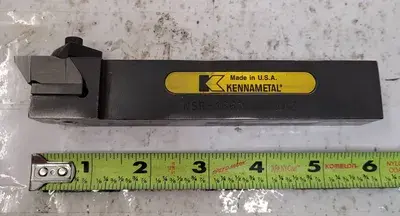 USED KENNAMETAL TURNING TOOLS