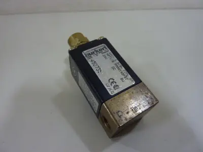 USED BURKERT EASY FLUID CONTROL SYS 311-C-5/64-FPM-BR