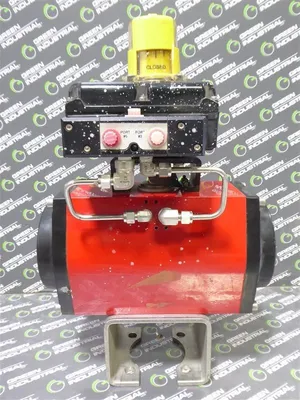KF Contromatics PA 2900 DLS M5 Pneumatic Valve Actuator with Positioner Used