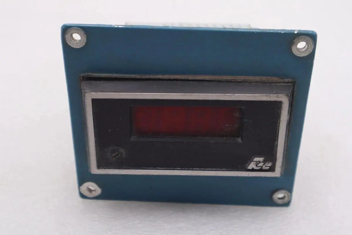 Red Lions Controls Model Aplva AC Volt Voltage Converter Used #K-2265