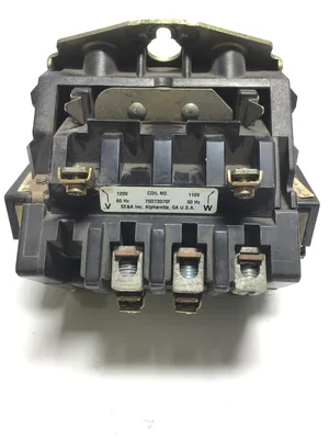 Siemens 40EP109558U Contactor 50Amps 45lb-In