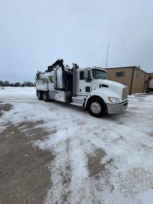 2020 TRUVAC Prodigy Hydro Excavator | VacSource (1)