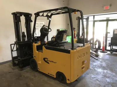 Used 2013 Drexel SL40AC 4-Wheel Sit down Electric Counterbalance Forklifts New York US | United Lift #1446747