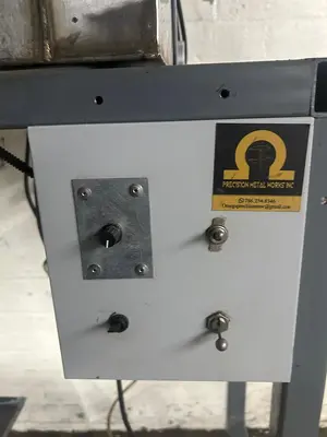 Precision Metal Works Chain Grinding Machine