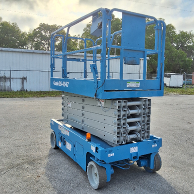 USED 2016 Genie GS-4047