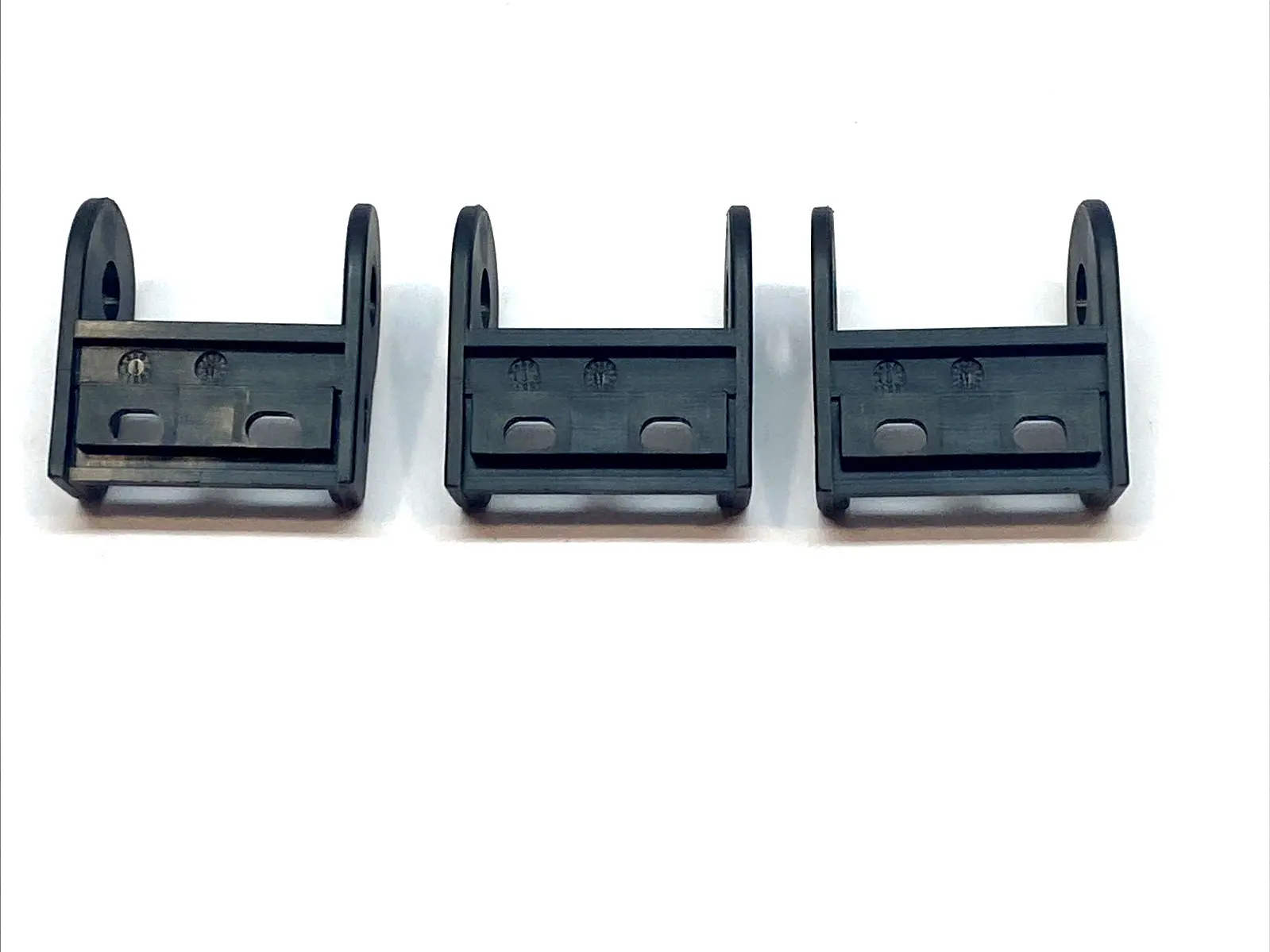 USED IGUS MOUNTING BRACKET