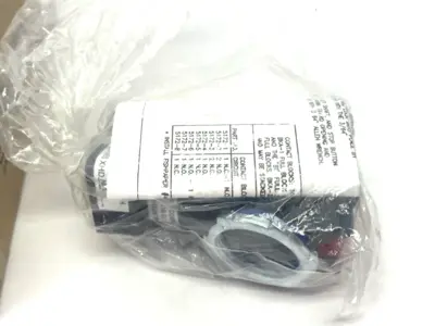 New | in-Stock Adalet Explosion Proof Dual Pushbutton, Maintained, Red/Green, 20018 Relays & Switches Michigan US | Maverick Industrial Sales #1391086