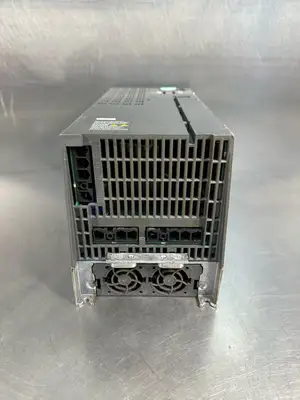 Siemens 6SL3210-1PC22-8UL0 Sinamics Version 04 (2.2.5)