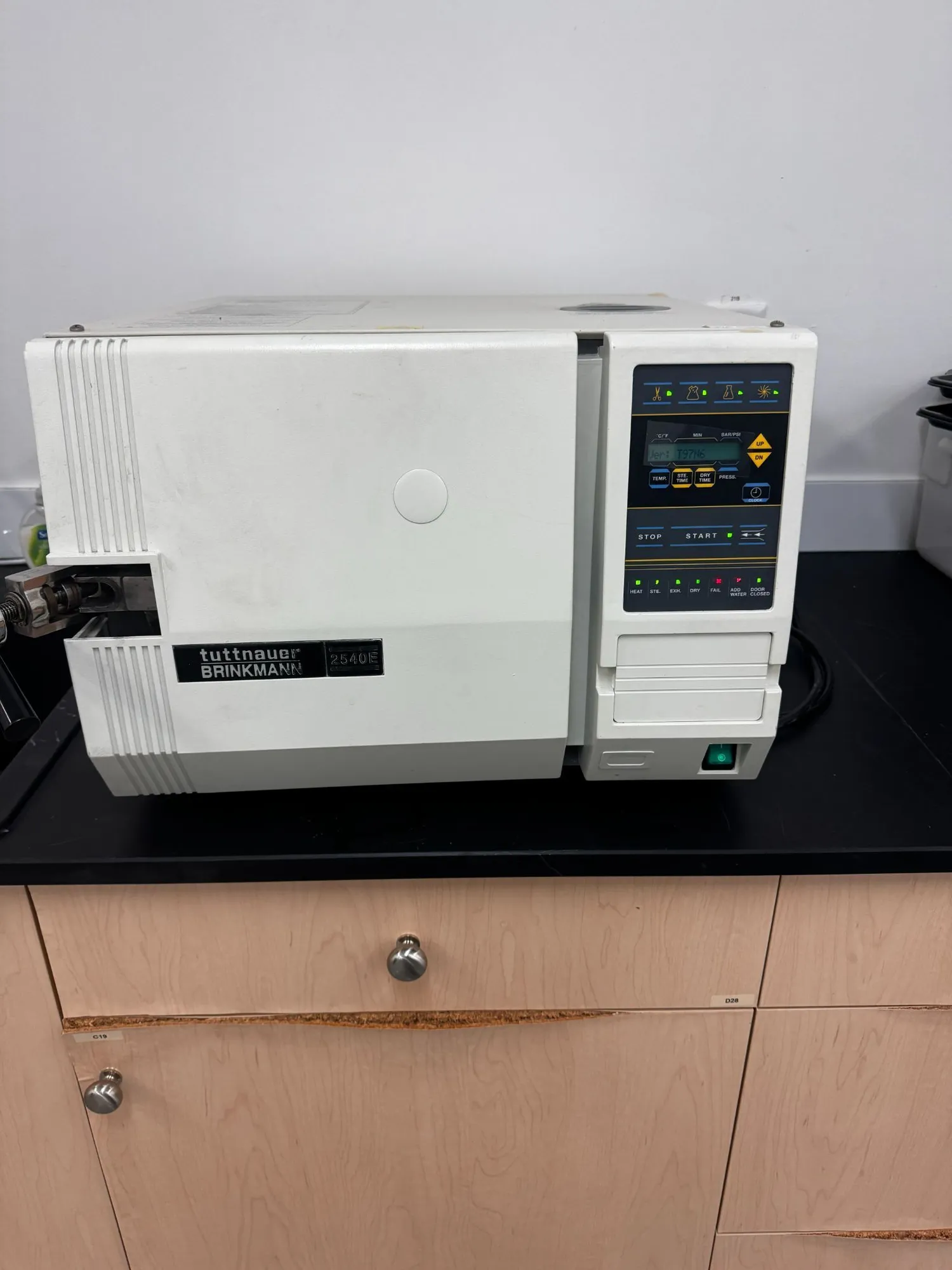 Used TUTTNAUER Steam Sterilizer Autoclaves British Columbia CA | Enwave Corp. #1493289