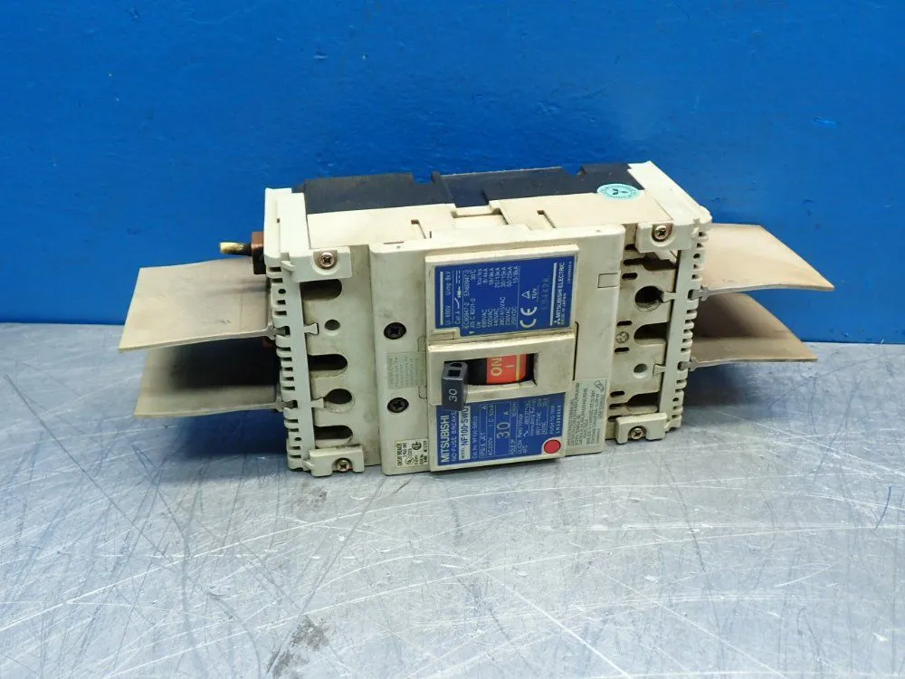 Used MITSUBISHI NF100SWU Circuit Breakers Ohio US | HGR 24 #1006653