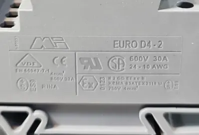 Automatic Direct Euro D4-2 600V 30A Terminal Block Lot of 44 loc3A26