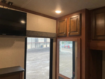 Used 2017 BIGHORN 39FL Campers, Caravans, Motorhomes Michigan US | Miedema Asset Management Group #1406910