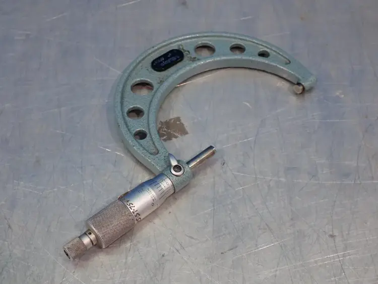 Used MITUTOYO 103218 Micrometers Ohio US | HGR 24 #1249348