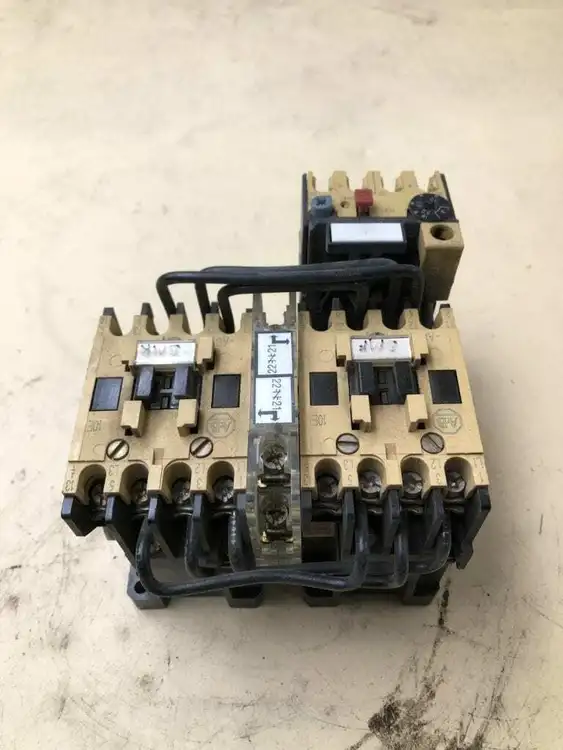 Used ALLEN-BRADLEY 100-A09ND3/B Starters Pennsylvania US | Moses B Glick #1007635