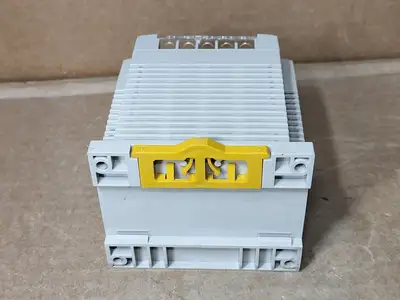 USED OMRON S82K-05024