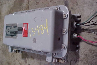 USED ALLEN BRADLEY EXPLOSION ENCLOSURE SWITCH ENCLOSER