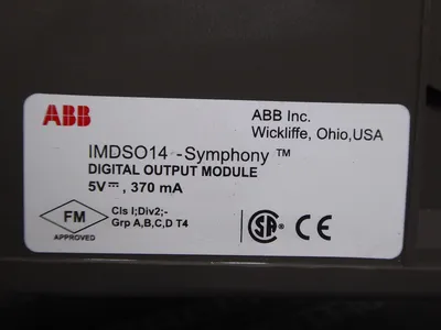 ABB / Bailey IMDSO14 Symphony Digital Output Module 6644396F1 Used