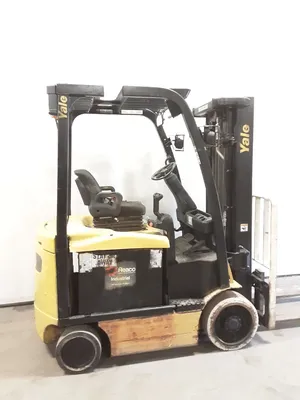 USED 2011 YALE ERC050VG