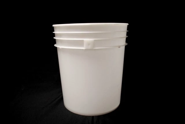 4.5 gal Pail