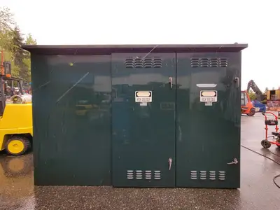 750 kVA Oil-Filled ONAN Transformer, HV. 12470 Delta, LV. 208Y/120 w/ Switchgear