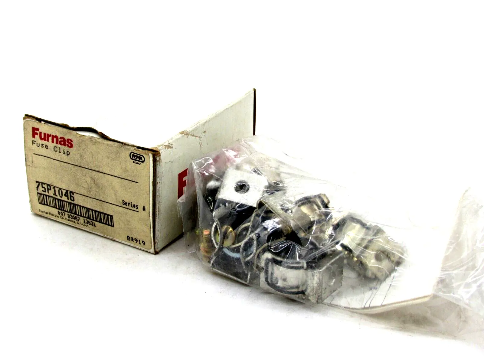 NEW FURNAS 75P1046 FUSE CLIP SERIES A