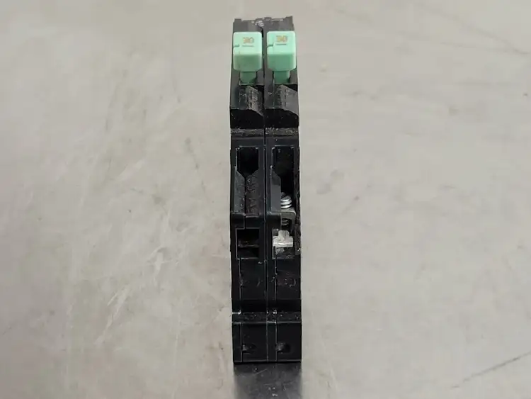Used CHALLENGER _UNKNOWN_ Switchgears British Columbia CA | Lenmark #244756