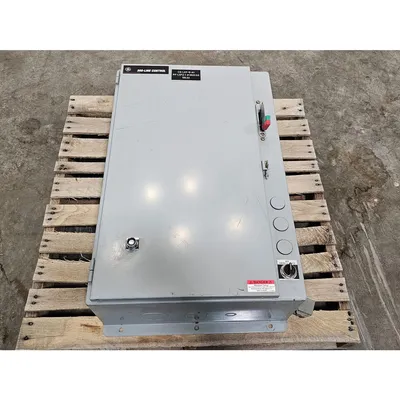 Used 50HP NEMA Size 3 Combination Motor Starter 100 AMP GE Controller