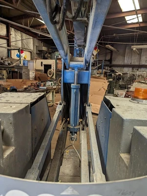 USED GENIE BOOM LIFT Z-34/22N