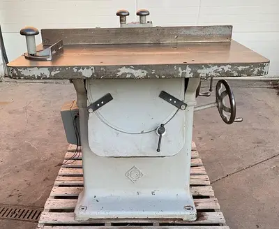 Greenlee Table Saw 5hp w/ Miter & Fence ~ 3ph ~ 240V ~ 1" Arbor