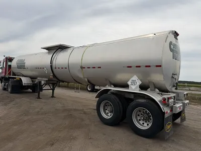 Used 2023 ETNYRE ASPHALT TRANSPORT Tanker Trailers Minnesota US | Carco Truck & Equipment #1513923