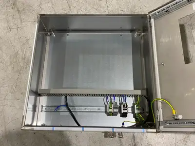New | in-Stock RITTAL KEL 9405.600 STAINLESS STEEL ENCLOSURE 600X600X210MM Electrical Boxes | Maverick Industrial Sales #1119760
