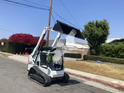 Used 2016 BOBCAT T550 Skid Loaders California US | Lillo Machinery #1403776