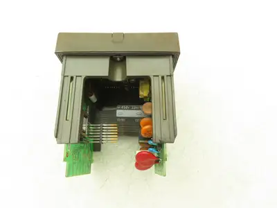 Honeywell UDC2300 Mini-Pro Temperature Controller DC230L-E0-00-10-0000000-00-0