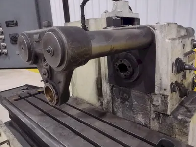 USED KEARNEY & TRECKER 1536A