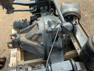 Semi Truck Drive Axle, 23,000 lb GVWR, Hendrickson Air Ride Suspension, Air Brakes, missing info tag...