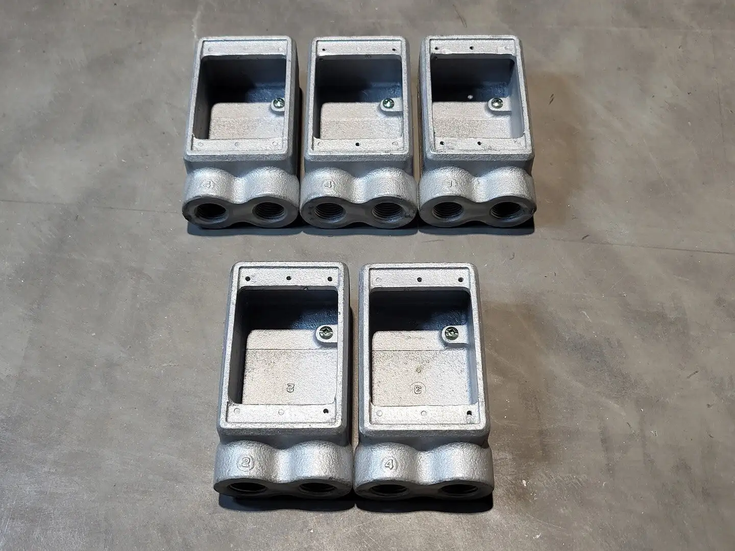 NEW CROUSE-HINDS FSS1