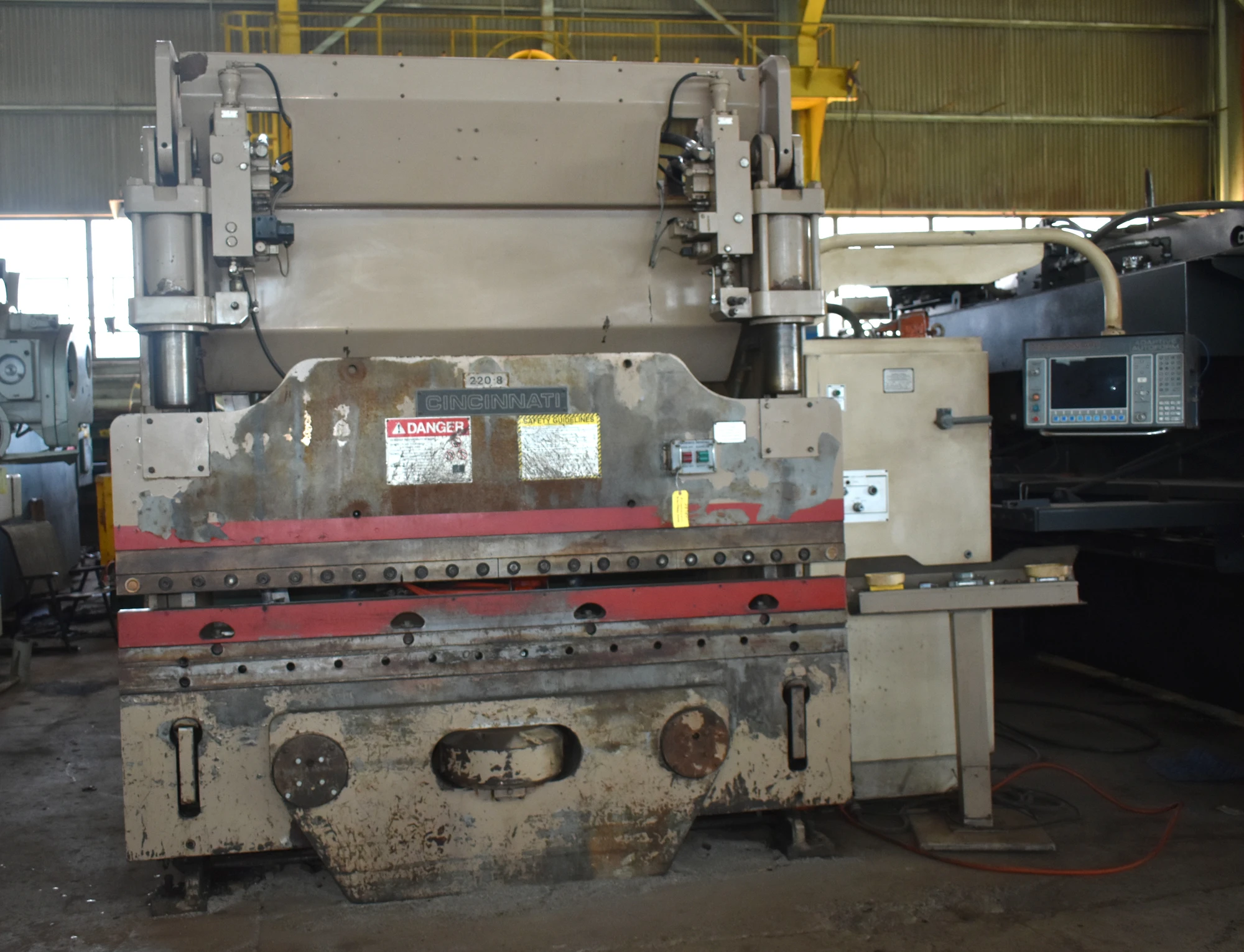 USED 1990 CINCINNATI INC 90AFX6