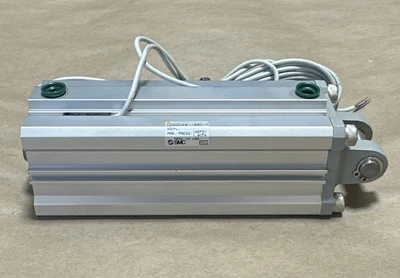 NEW SMC CDQ2D40-100D-F9BWL