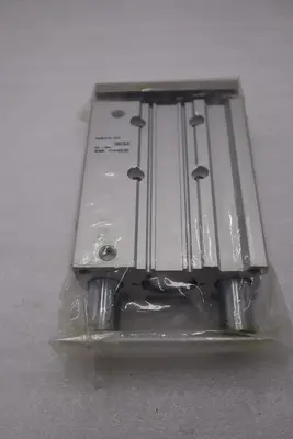 NEW IN BOX SMC MGPM32TN-100Z / MGPM32TN100Z STOCK H94