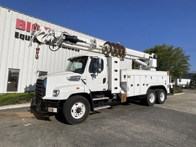 Used 2016 FREIGHTLINER 114SD Truck-Mounted Cranes California US | Big Truck & Equipment #1412249