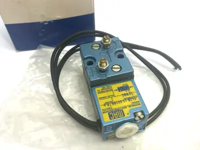 New | in-Stock MAC Valves Single Operator Solenoid Valve 12VDC, 8.5W Solenoid Valves Michigan US | Maverick Industrial Sales #1392550