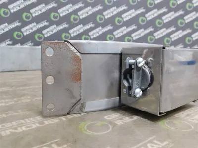 USED APV BMX14452