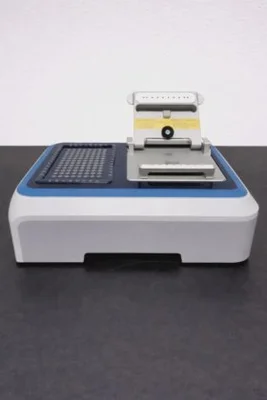 USED THERMO FISHER SCIENTIFIC NANODROP