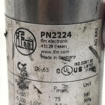 USED IFM EFECTOR PN2224