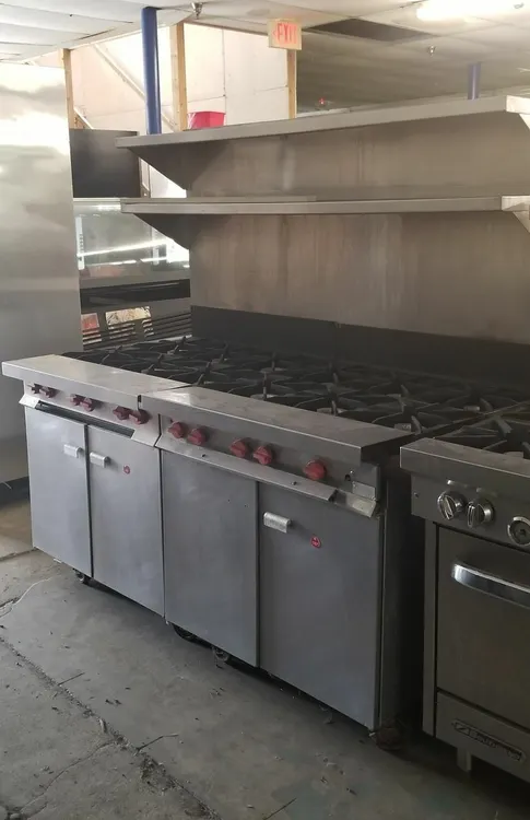 Used _UNKNOWN_ _UNKNOWN_ Commercial Ranges Michigan US | Grocery Equipment Sales #1069825