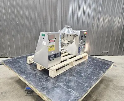 Used Gemco Double Cone Blender, 8 qt Lab Blender
