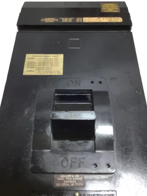 Square D LA-Series I-Line Molded Case Circuit Breaker