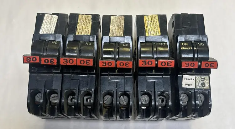 Used FEDERAL PACIFIC NC230 Miscellaneous Equipment (Electrical & Power) | Surplus Asset Holdings #1191064