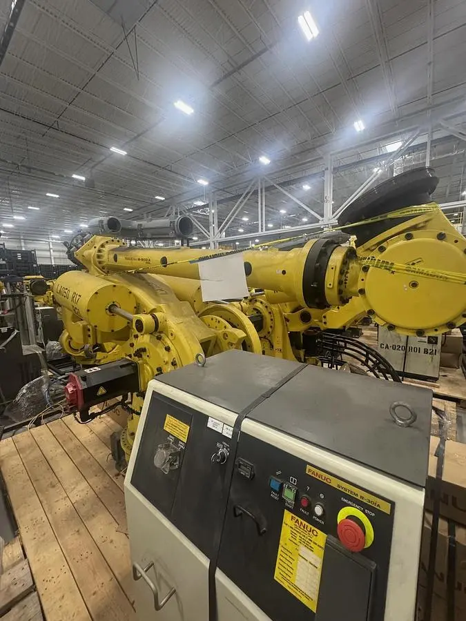 Used 2014 FANUC M-900IA/400L Robots Michigan US | RAB Industries, Inc. #184137